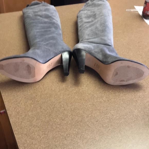 NWOT MICHAEL KORS KNEE HIGH SUEDE BOOTS - Picture 7 of 9